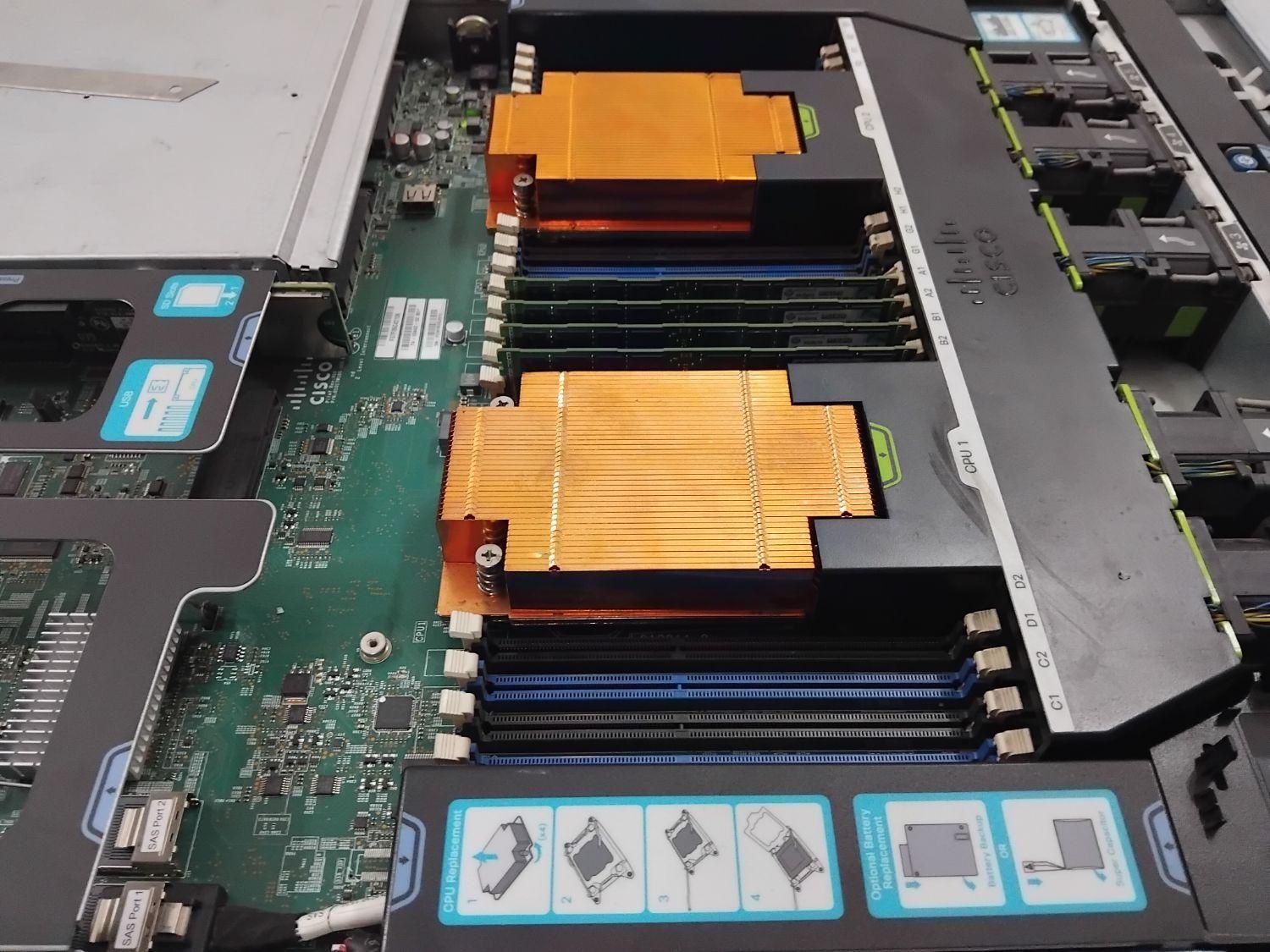 سرور سیسکو Sisco ucs c220 m3|مودم و تجهیزات شبکه|تهران, شهر‌زیبا|دیوار