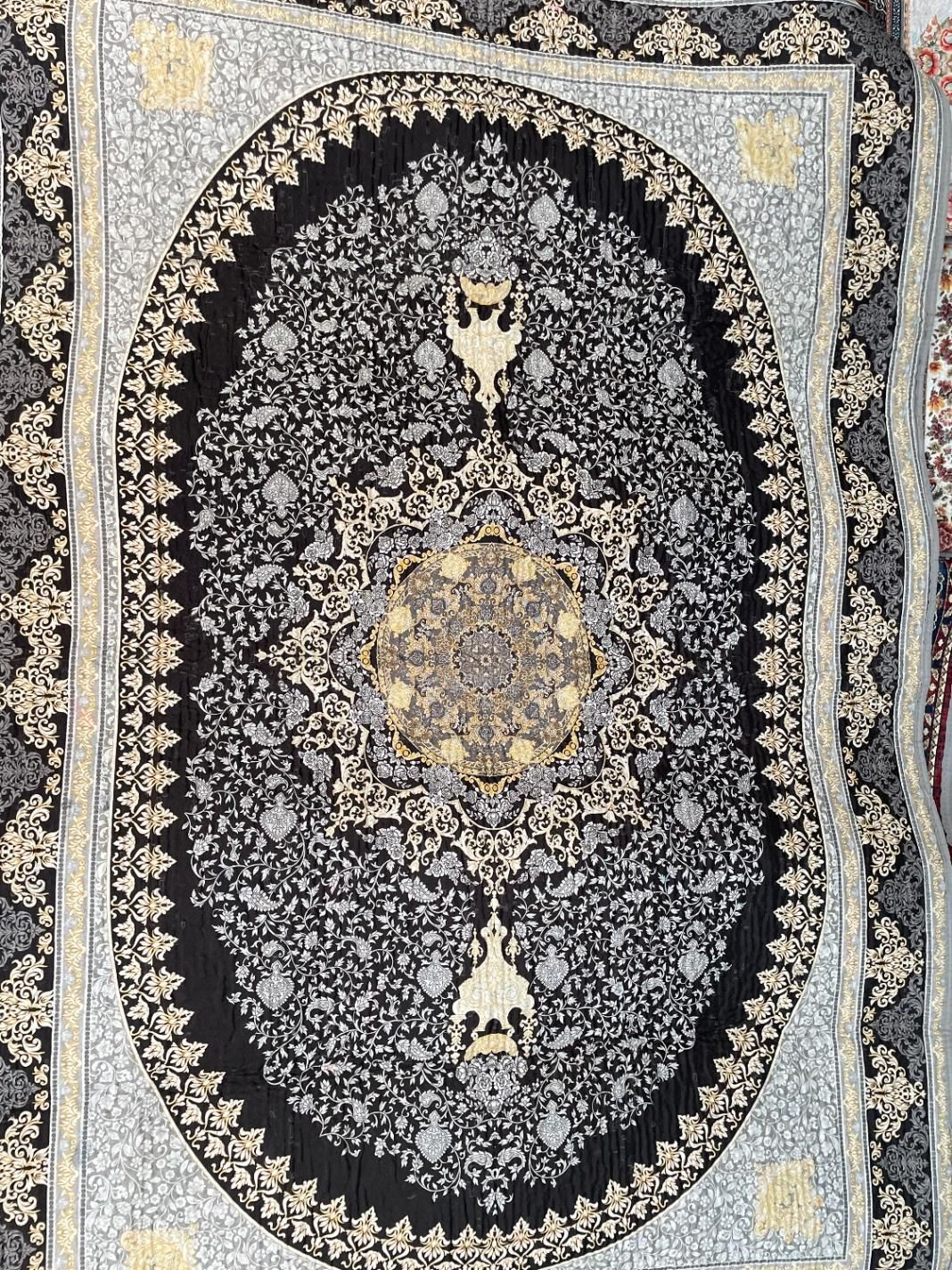 فرشینه نمدی|روفرشی|اصفهان, ارزنان|دیوار