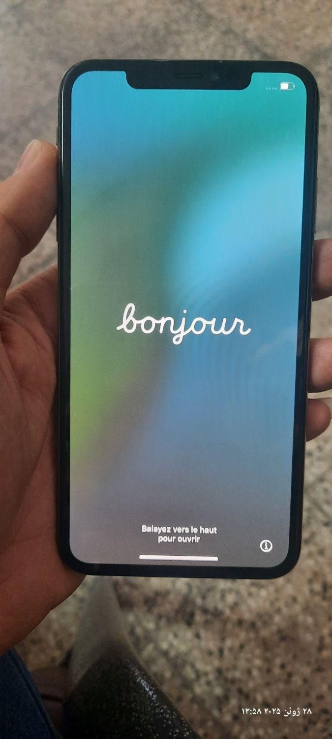اپل iPhone XS Max با حافظهٔ ۶۴ گیگابایت|موبایل|اصفهان, باتون|دیوار