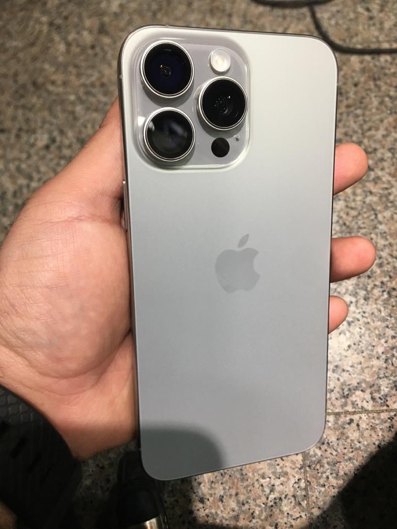 اپل iPhone 15 Pro Max با حافظهٔ ۲۵۶ گیگابایت|موبایل|قشم, |دیوار