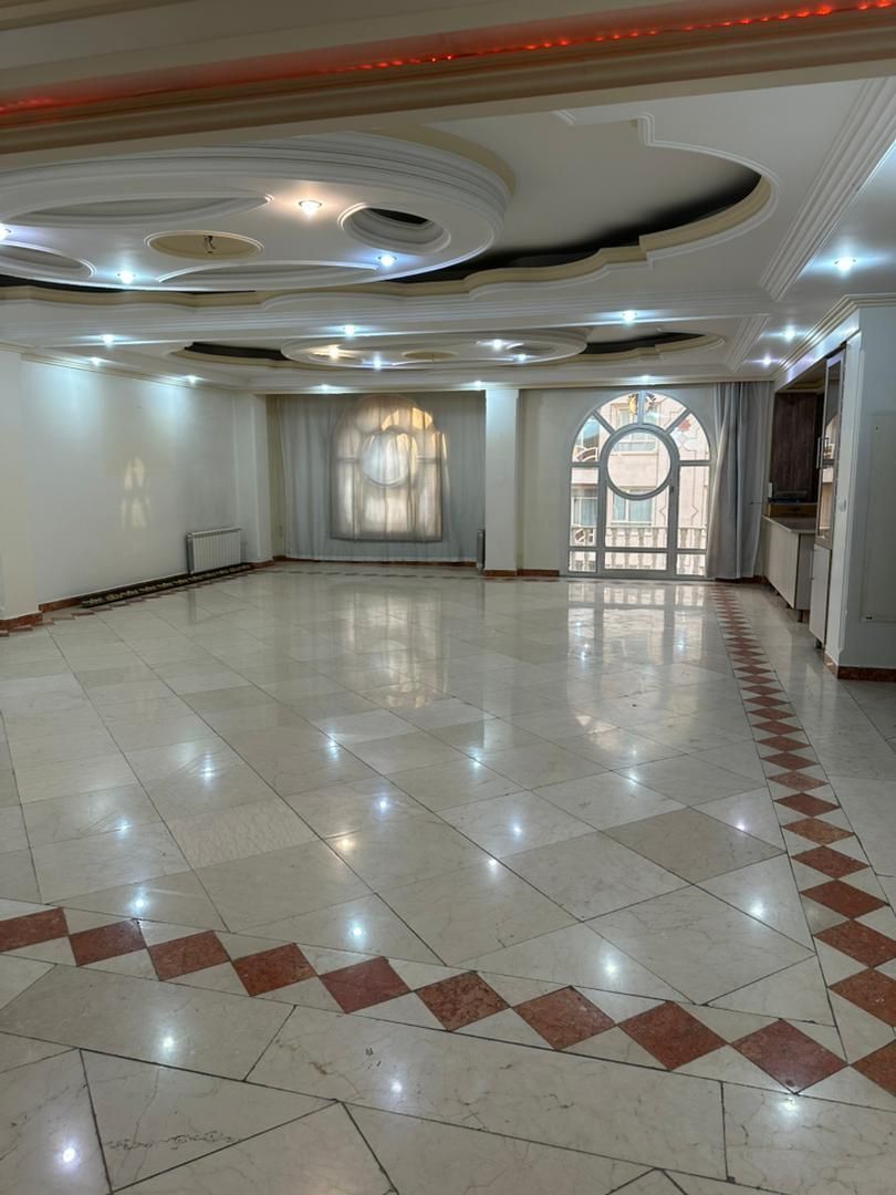 225متر /3خواب/تکواحدی/فول امکانات|اجارهٔ آپارتمان|تهران, صادقیه|دیوار