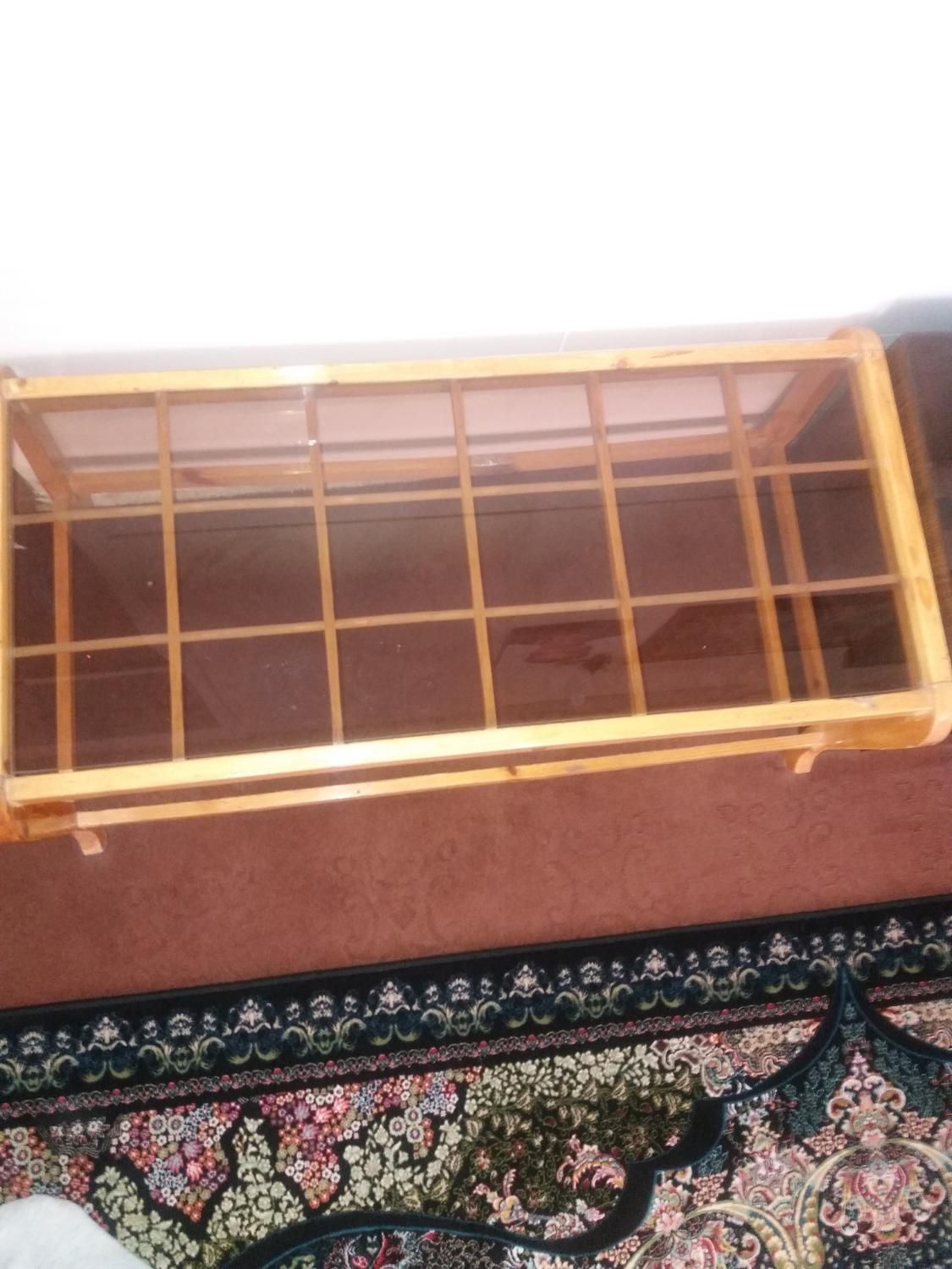 میز وسط و سه عدد گل میز چوب روس|مبلمان خانگی و میز عسلی|شیراز, آزادگان|دیوار