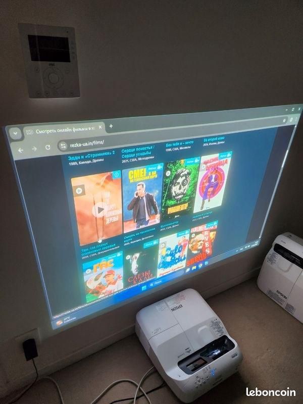 ویدیو پروژکتور مدرسه و دانشگاه|تلویزیون و پروژکتور|خرمآباد, |دیوار