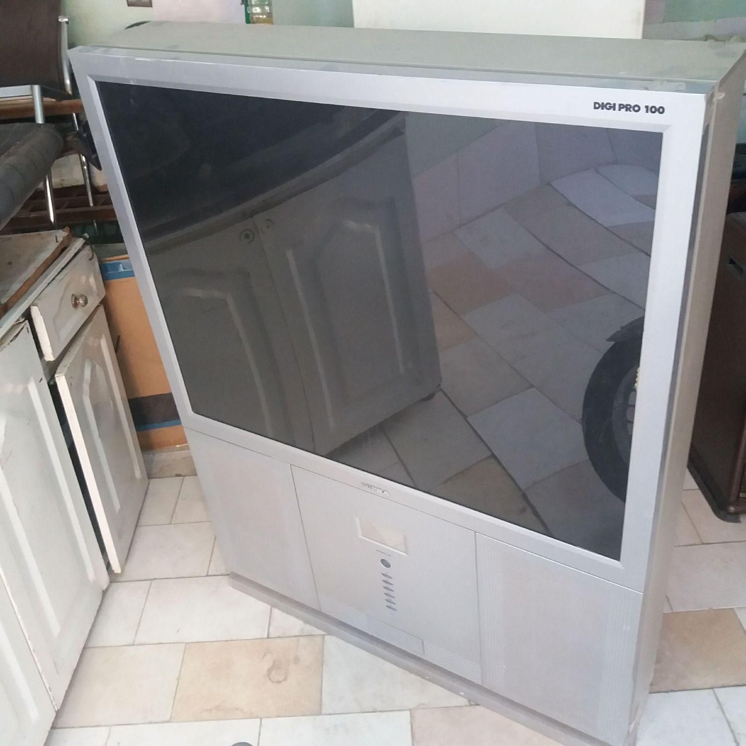 تلویزیون پلاسما پنجاه اینچ|تلویزیون و پروژکتور|قزوین, |دیوار