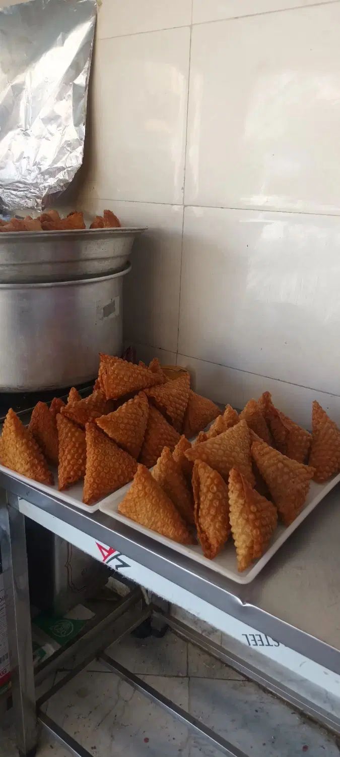 پخش سمبوسه پیتزایی.خمیر فلافل.پیتزا نیمه اماده|خوردنی و آشامیدنی|کرج, حصارک پایین|دیوار