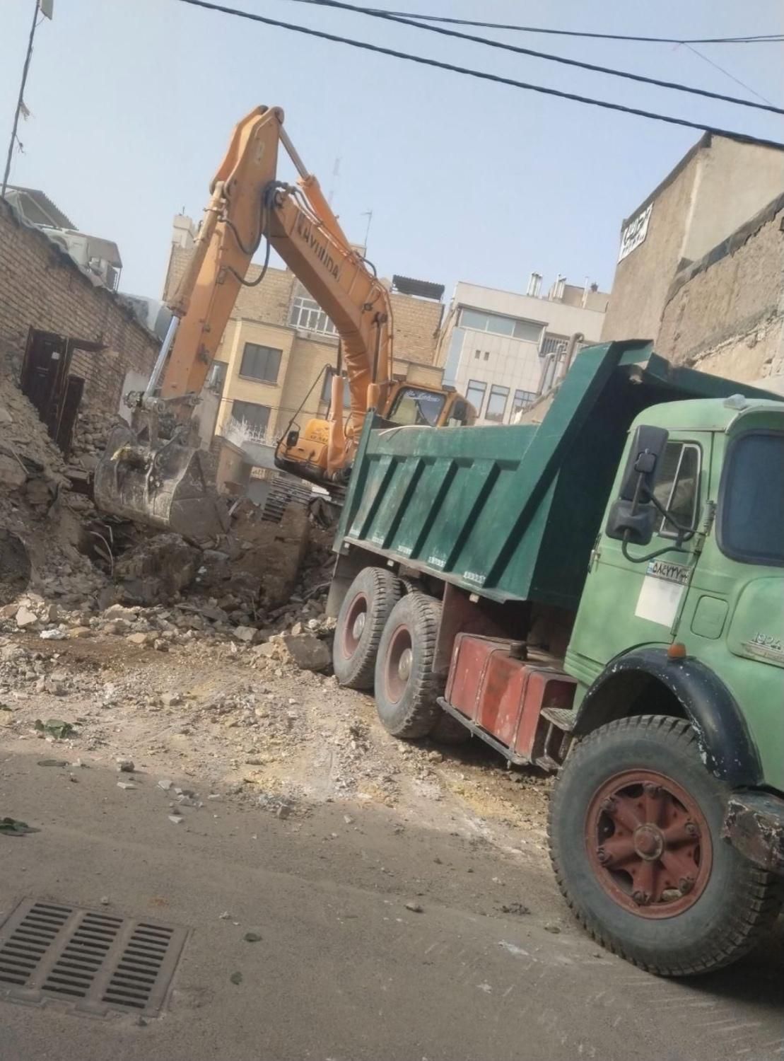 اجرا سازه نگهبان و گودبرداری و تهاتر با واحد|خدمات پیشه و مهارت|ساری, |دیوار