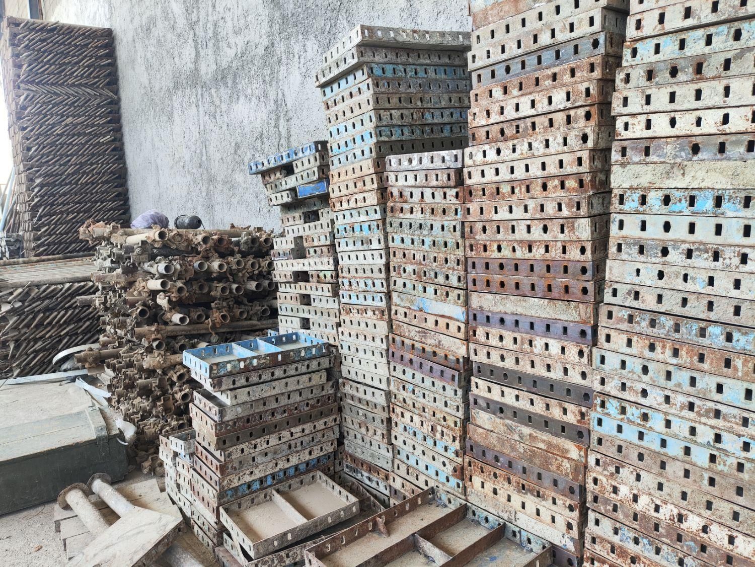 اجاره خرید و فروش انواع لوازم قالب فلزی ومطعلقات|مصالح و تجهیزات ساختمان|مشهد, نوید|دیوار