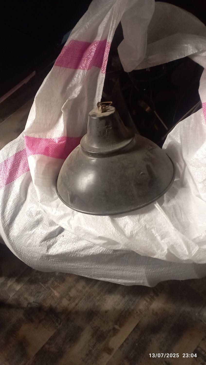 کاسه چراغ سقفی|لوستر و چراغ آویز|مشهد, جانباز|دیوار