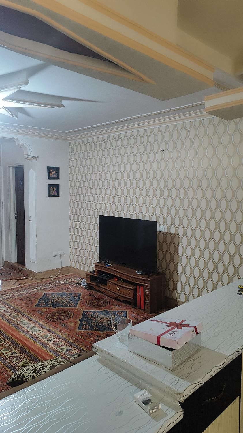 آپارتمان اجاره ای دو خواب بلوار بهشتی پشت سینما|اجارهٔ آپارتمان|تویسرکان, |دیوار