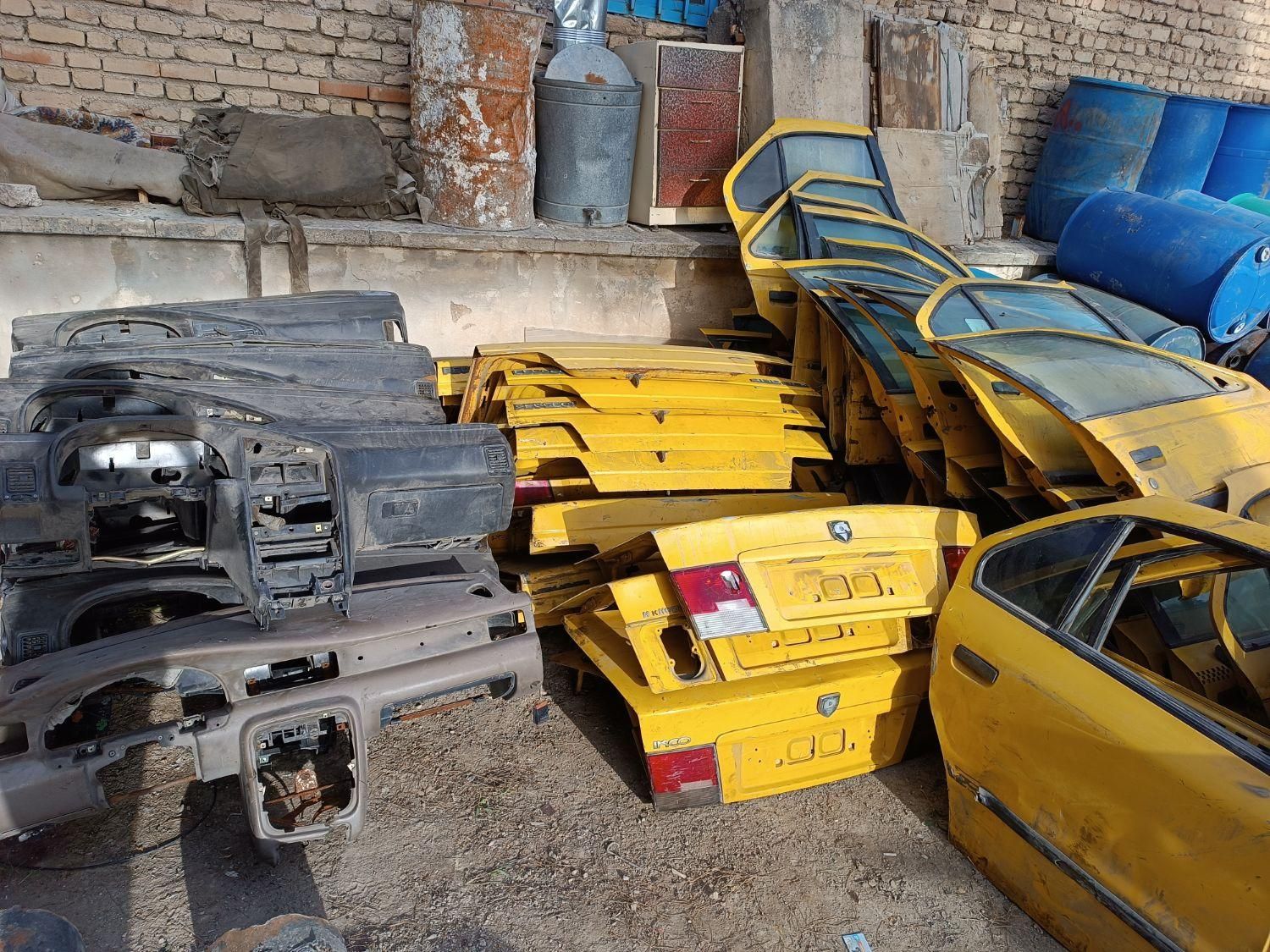 استوک سمند درب صندوق پژو|قطعات یدکی و لوازم جانبی|بجنورد, |دیوار