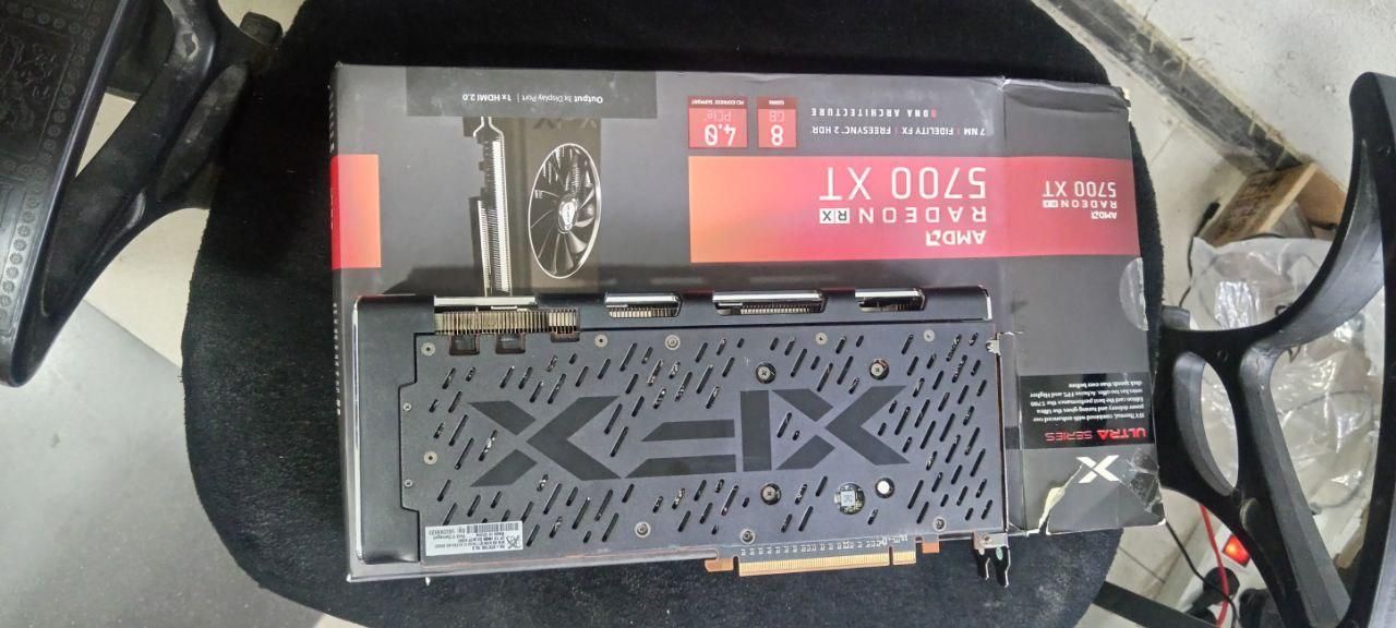 گرافیک 5700 thicc II و RX 580 و saphaire 5600|قطعات و لوازم جانبی رایانه|کرمانشاه, |دیوار