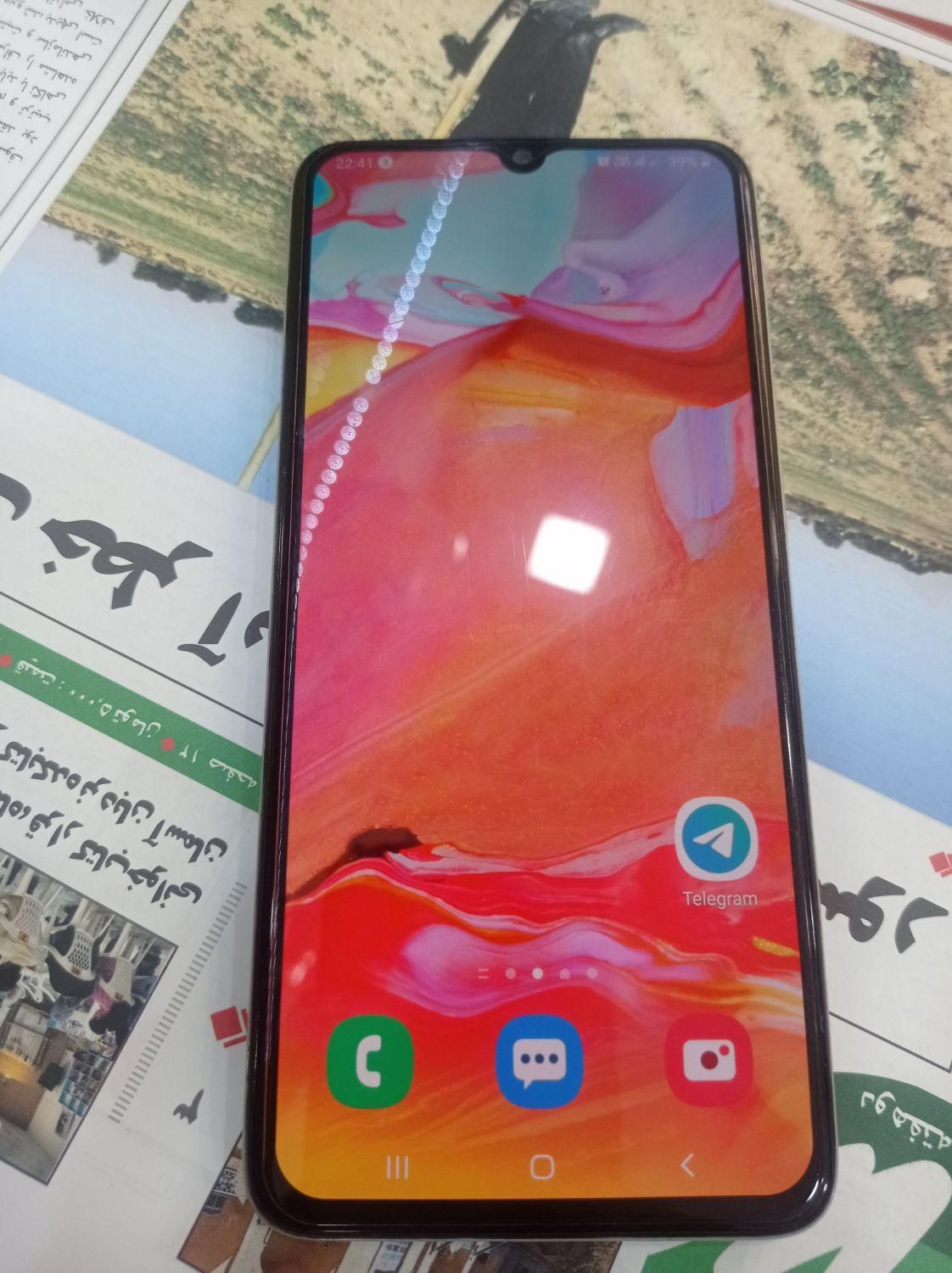 سامسونگ Galaxy A70 با حافظهٔ ۱۲۸ گیگابایت|موبایل|کاشمر, |دیوار