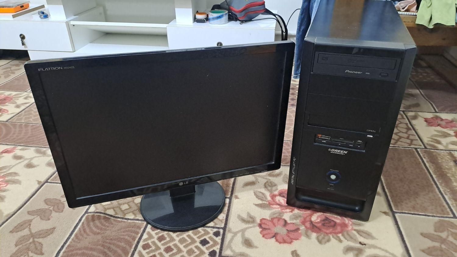 مانیتور۲۲ اینچ LG|قطعات و لوازم جانبی رایانه|تهران, خاوران|دیوار