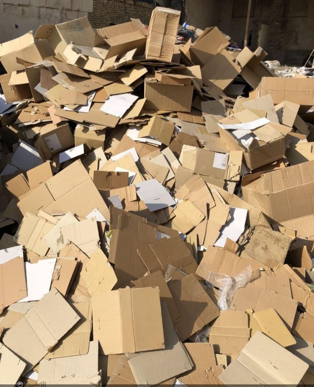 خرید و فروش ضایعات کارتن کاغذ دفتر|عمدهفروشی|کرج, اصفهانیها|دیوار
