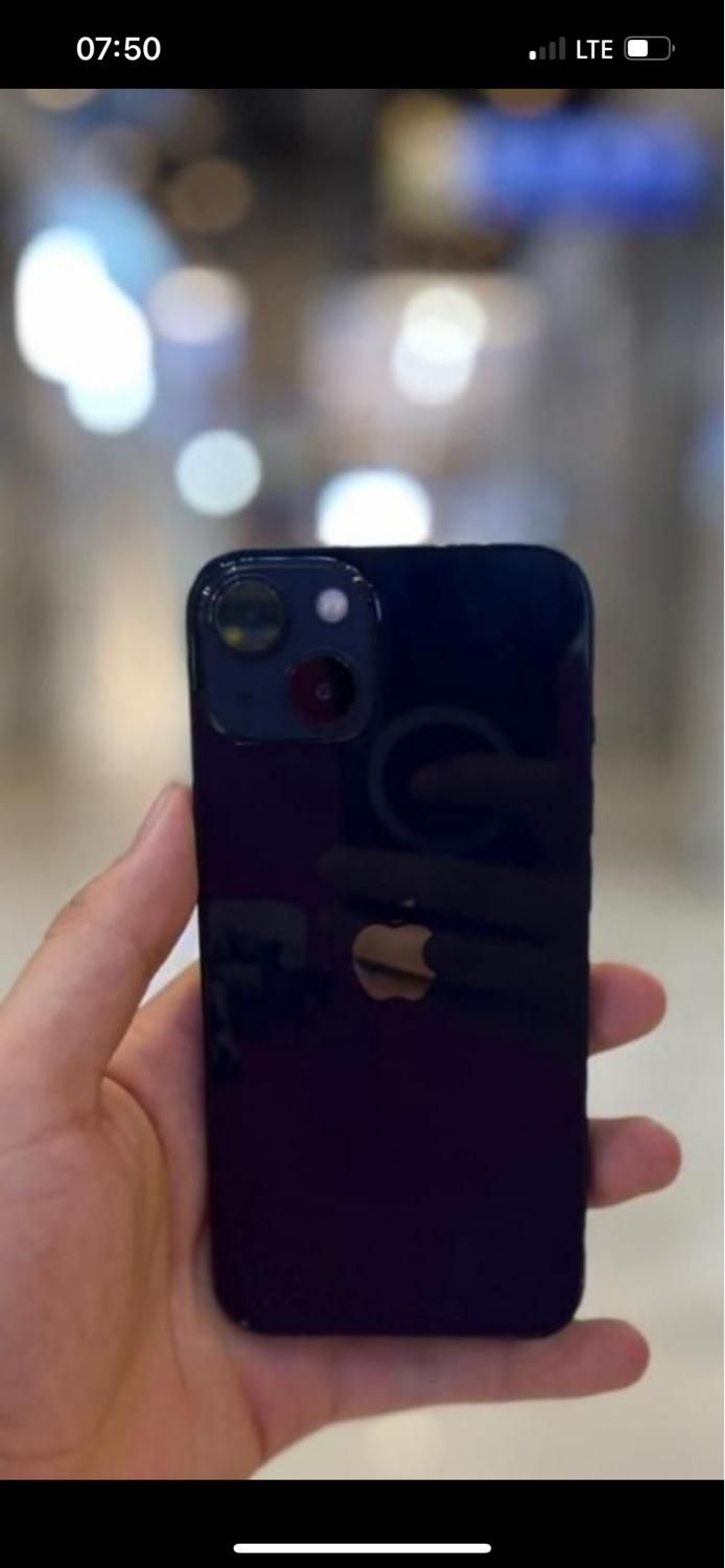 یک عدد ایفون ۱۳ مشکی و یک عدد سفید بسیار کم کارکرد|موبایل|چالوس, |دیوار