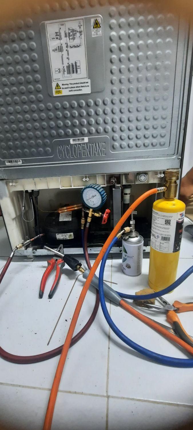 تعمیرات یخچال صنعتی خانگی شارژگازنصب موتورتعمیرکار|خدمات پیشه و مهارت|مشهد, رسالت|دیوار