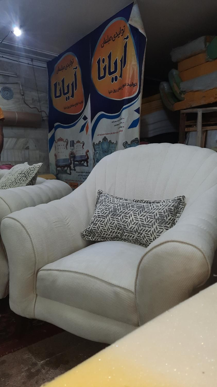 بازسازی تعمیرات مبلمان|مبلمان خانگی و میز عسلی|گلپایگان, |دیوار