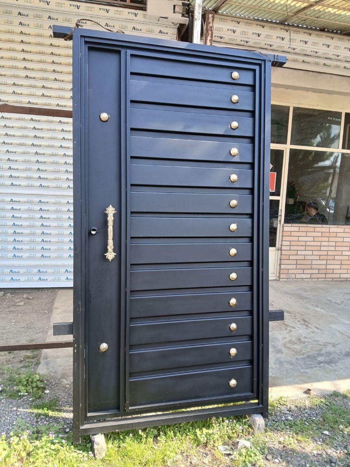 درب آهنی|مصالح و تجهیزات ساختمان|لاهیجان, بوجایه|دیوار