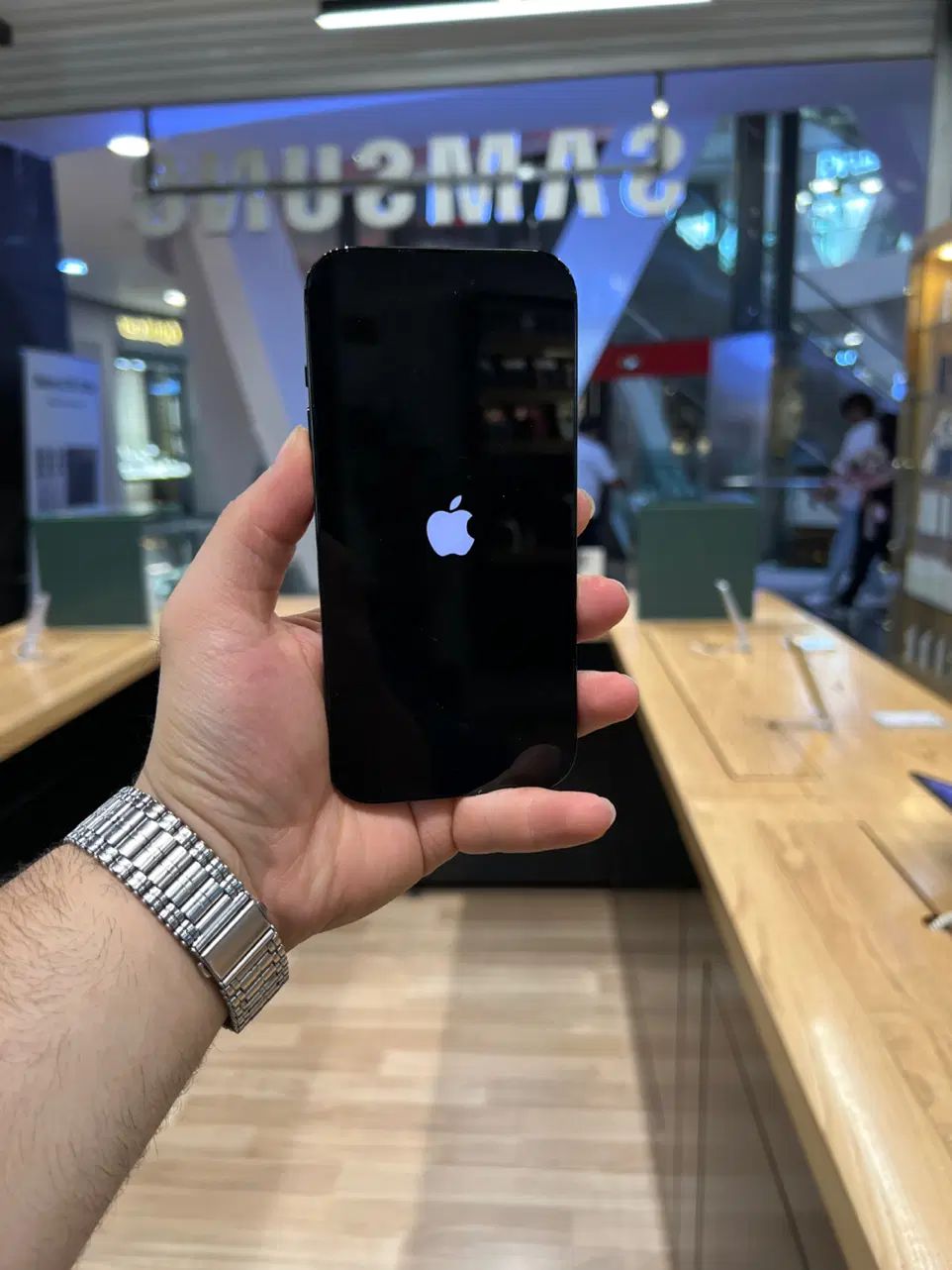 iPhone 14 pro ch 256G ریجستر شده|موبایل|تهران, صاحبقرانیه|دیوار
