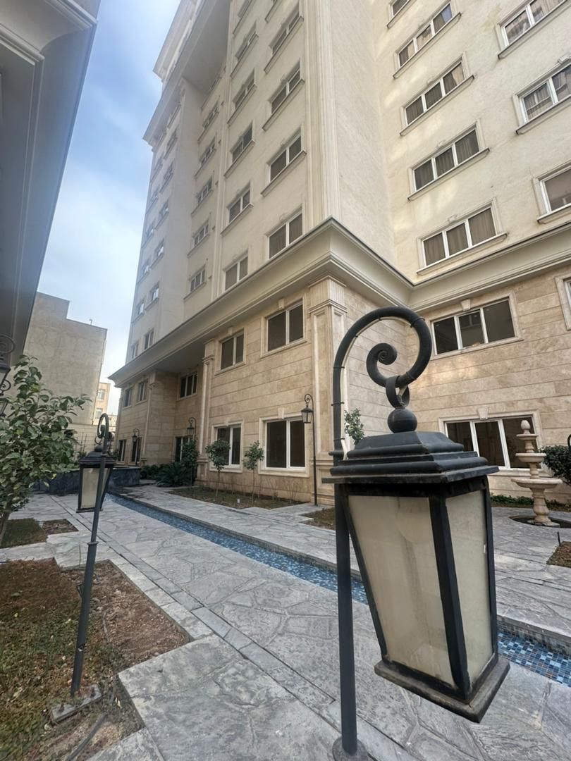 نیاوران، 145متر، 3خواب، 2پارکینگ، مشاعات آبی فعال|فروش آپارتمان|تهران, جماران (نیاوران)|دیوار