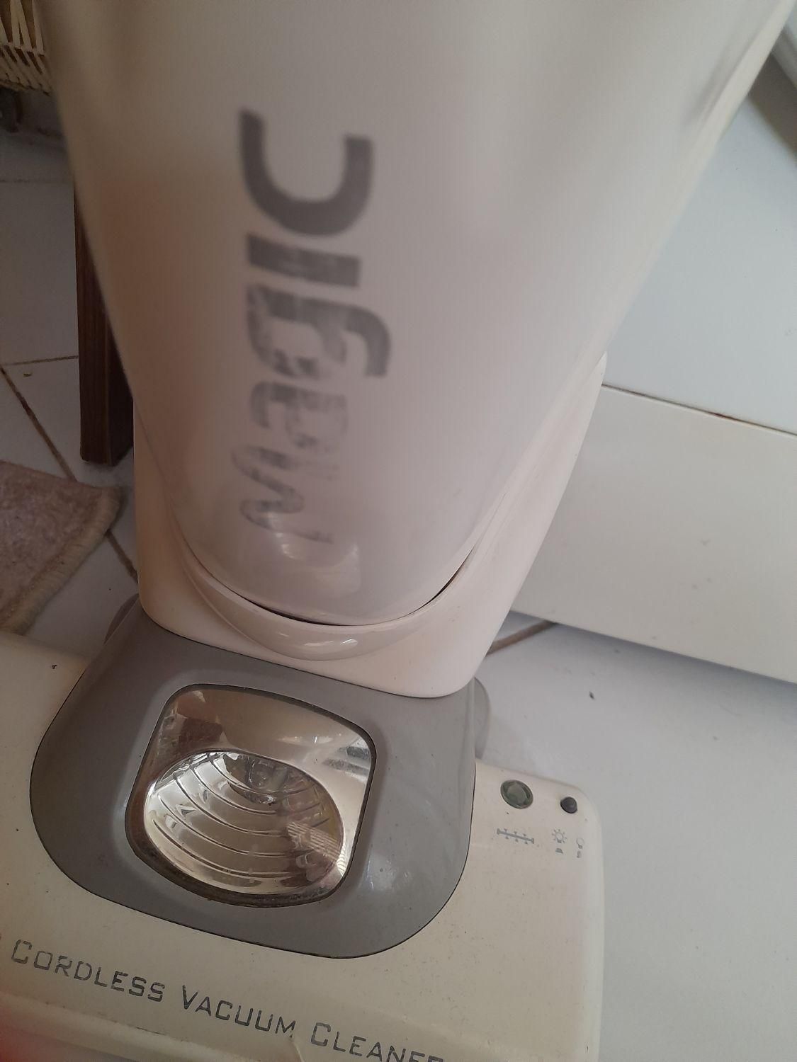 جارو شارژی مجیک|جاروبرقی، جارو شارژی، بخارشو|رشت, معلم|دیوار