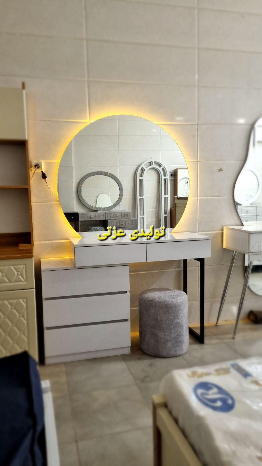 میز  فقط میز آرایش سوگلی|تخت و سرویس خواب|قم, علی آباد|دیوار