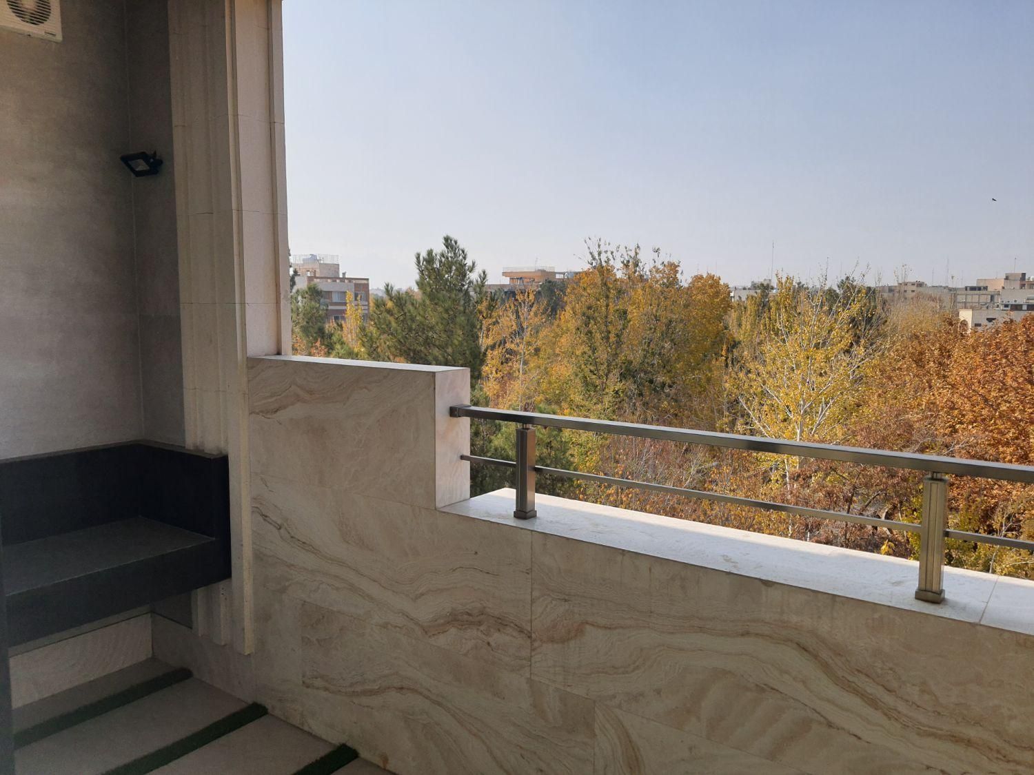 ۱۸۵ متری ، طبقه شش ، ویو ابدی باغ فدک ، تک واحدی|فروش آپارتمان|اصفهان, باغ فدک|دیوار