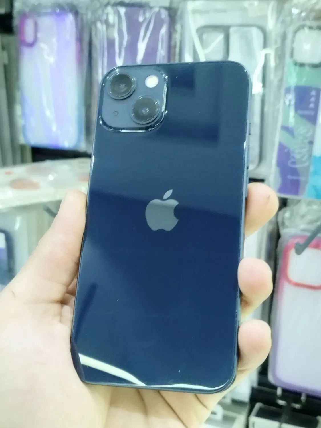اپل iPhone 13 با حافظهٔ ۱۲۸ گیگابایت|موبایل|تهران, فلسطین (میدان انقلاب)|دیوار
