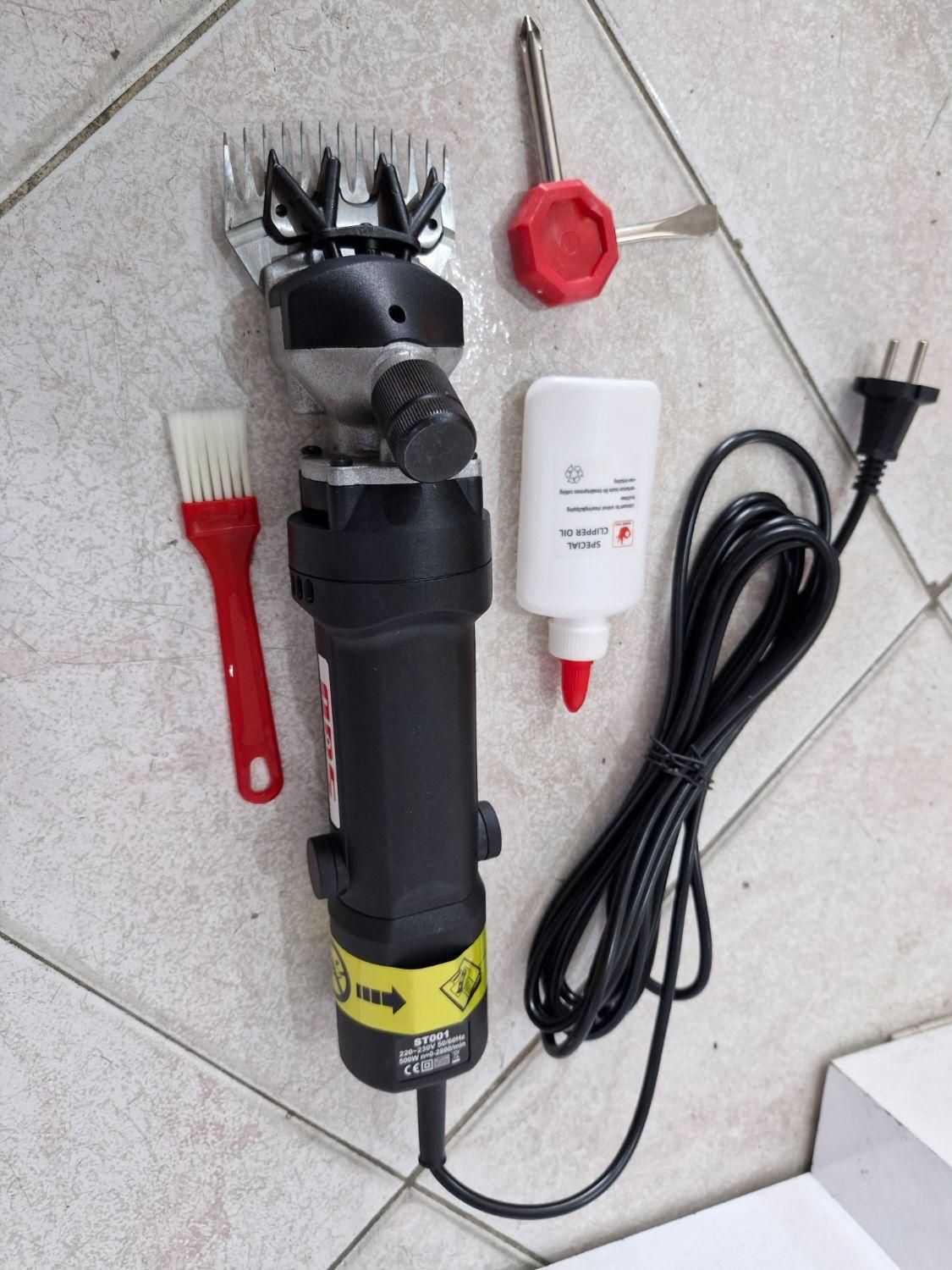 پشم چین حیوانات گوسفند و...|ماشین‌آلات صنعتی|مشهد, هفده شهریور|دیوار