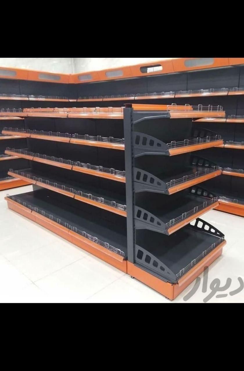 قفسه مشکی|فروشگاه و مغازه|جاسک, |دیوار