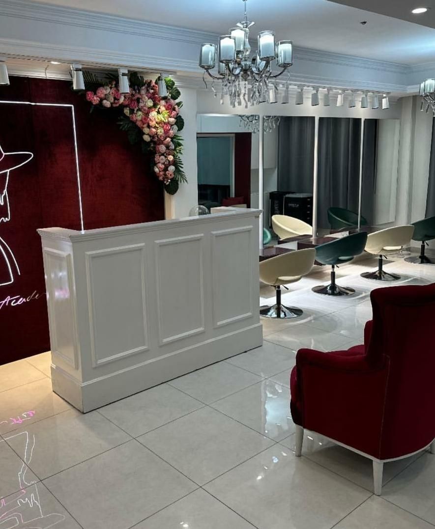 استخدام پرسنل حرفه ای با مشتری لاین زیبایی مو|استخدام درمانی، زیبایی، بهداشتی|تهران, جردن|دیوار