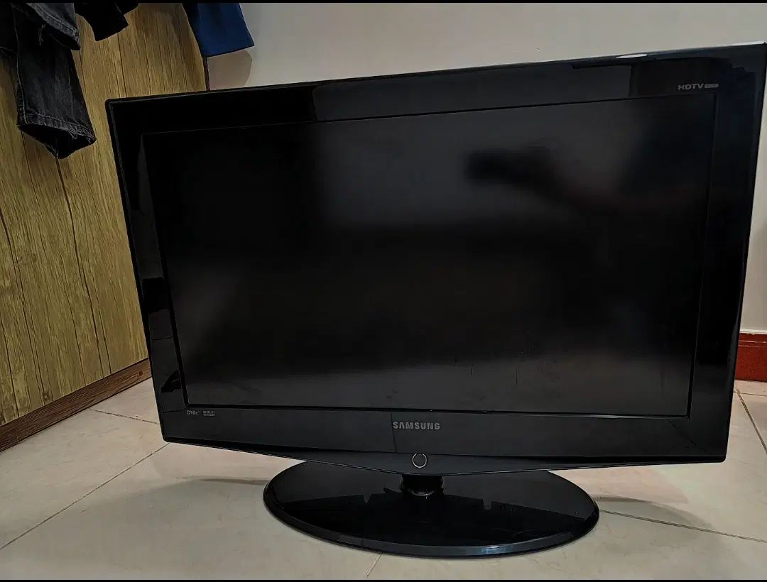 تلویزیون سامسونگ 32lcd|تلویزیون و پروژکتور|تهران, آرژانتین|دیوار