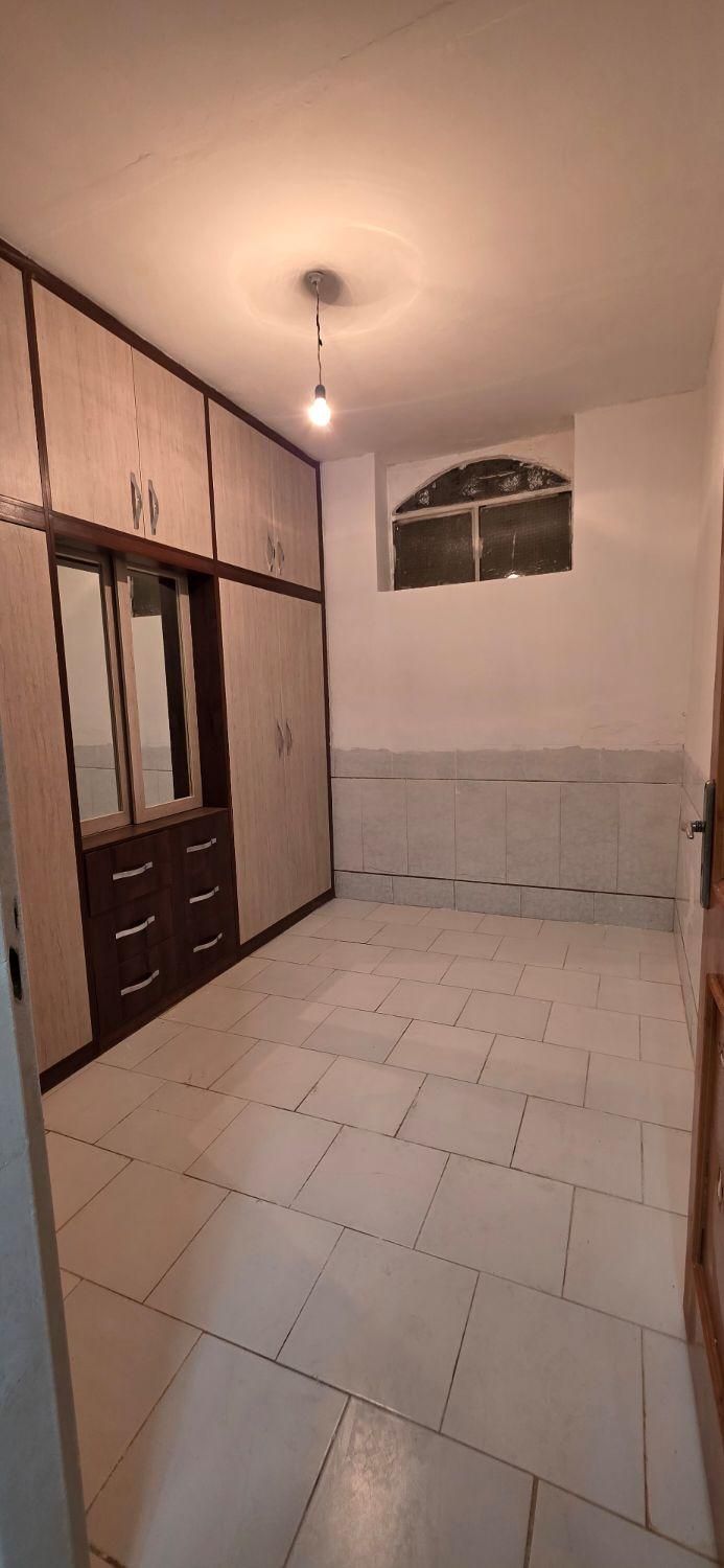 طبقه هم کف از دو طبقه راه جدا موتور رو|فروش آپارتمان|اصفهان, سودان|دیوار