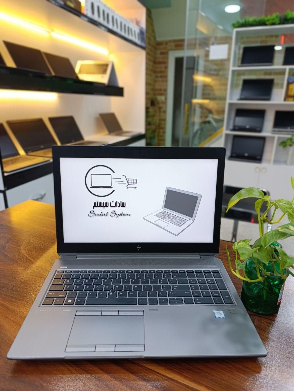 لپ تاپ اچ پی زدبوک i7 رم ۳۲ لمسی 4K گرافیکدار|رایانه همراه|کاشان, میدانگاه آقا|دیوار