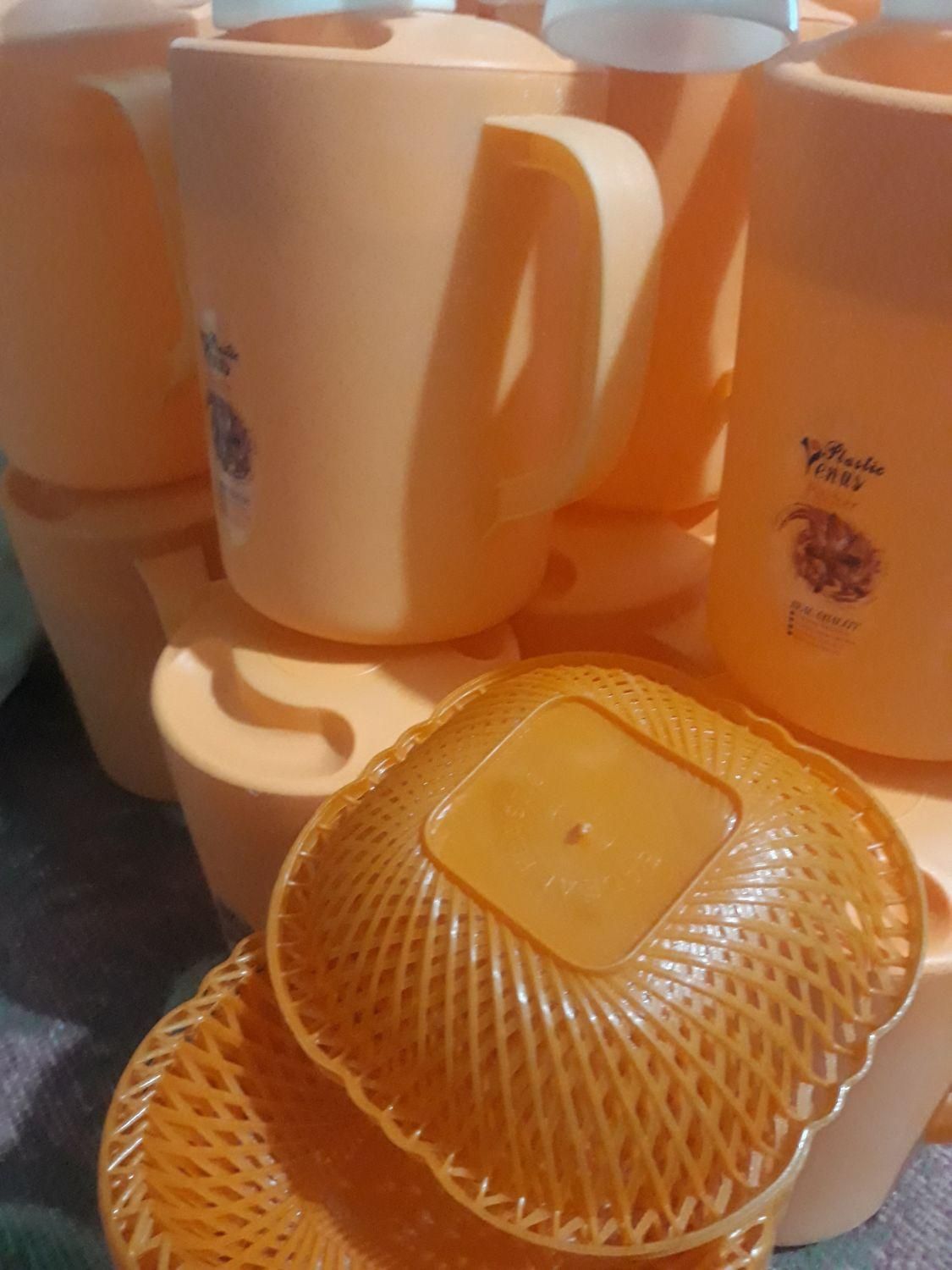 فروش فوری تعدای پارچ و لیوان و جا سبزی|ظروف سرو و پذیرایی|شهرکرد, |دیوار