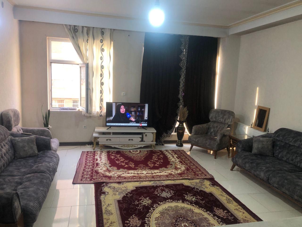 آپارتمان ۸۵ متر خوش نقشه /املاک نگارستان/|اجارهٔ آپارتمان|تهران, شادآباد|دیوار
