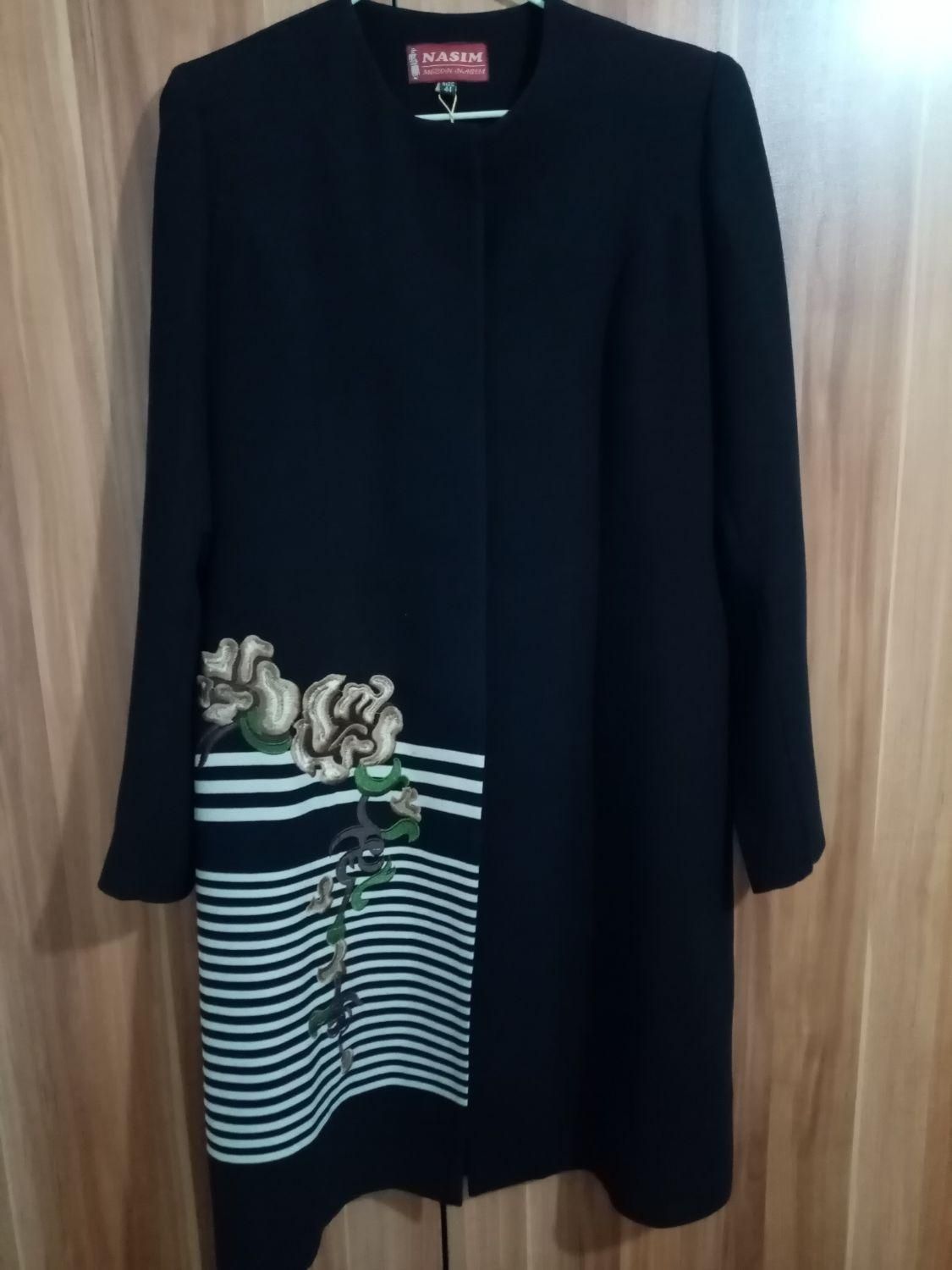 مانتو|لباس|لنگرود, |دیوار