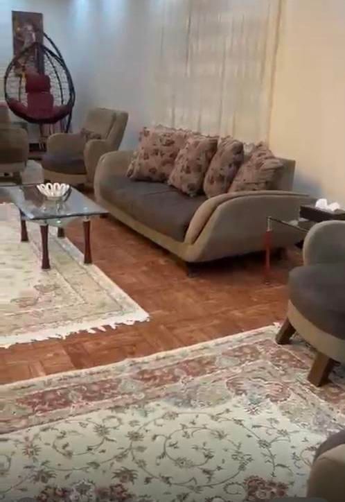 مبل ۷ نفره|مبلمان خانگی و میز عسلی|چمستان, |دیوار