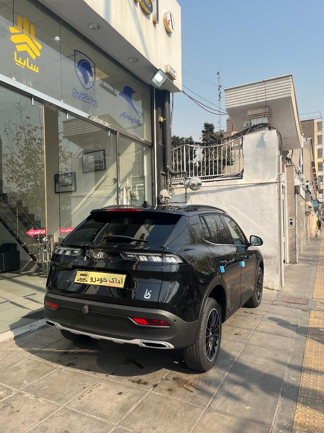 ایران خودرو RIRA سفیدومشکی ری را، ۱۴۰۴ تحویل درجا|خودرو سواری و وانت|تهران, توحید|دیوار