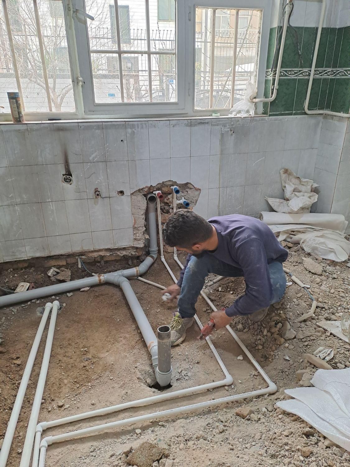 تشخیص ترکیدگی بادستگاه لوله کشی رفع نم تعمیرات|خدمات پیشه و مهارت|تهران, شهر زیبا|دیوار