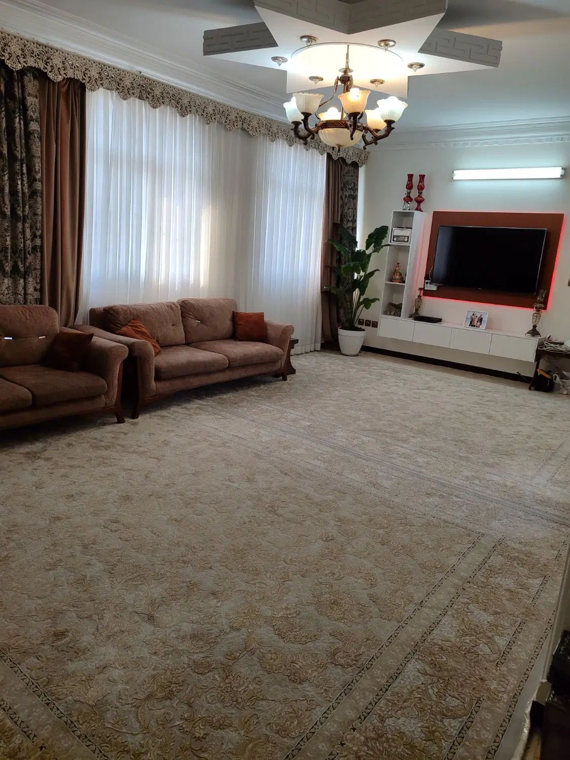آپارتمان 85 متری بازسازی شده خوش نقشه سند دار|فروش آپارتمان|کرج, ساسانی (قلمستان)|دیوار