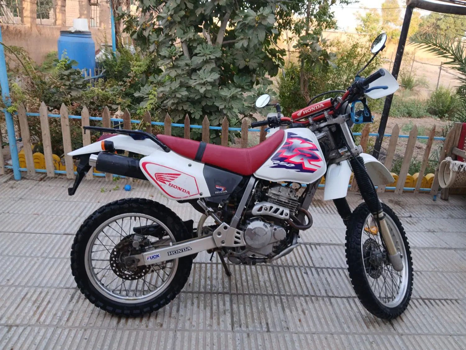 فروش هونداxt250|موتورسیکلت|تهران, آذری|دیوار