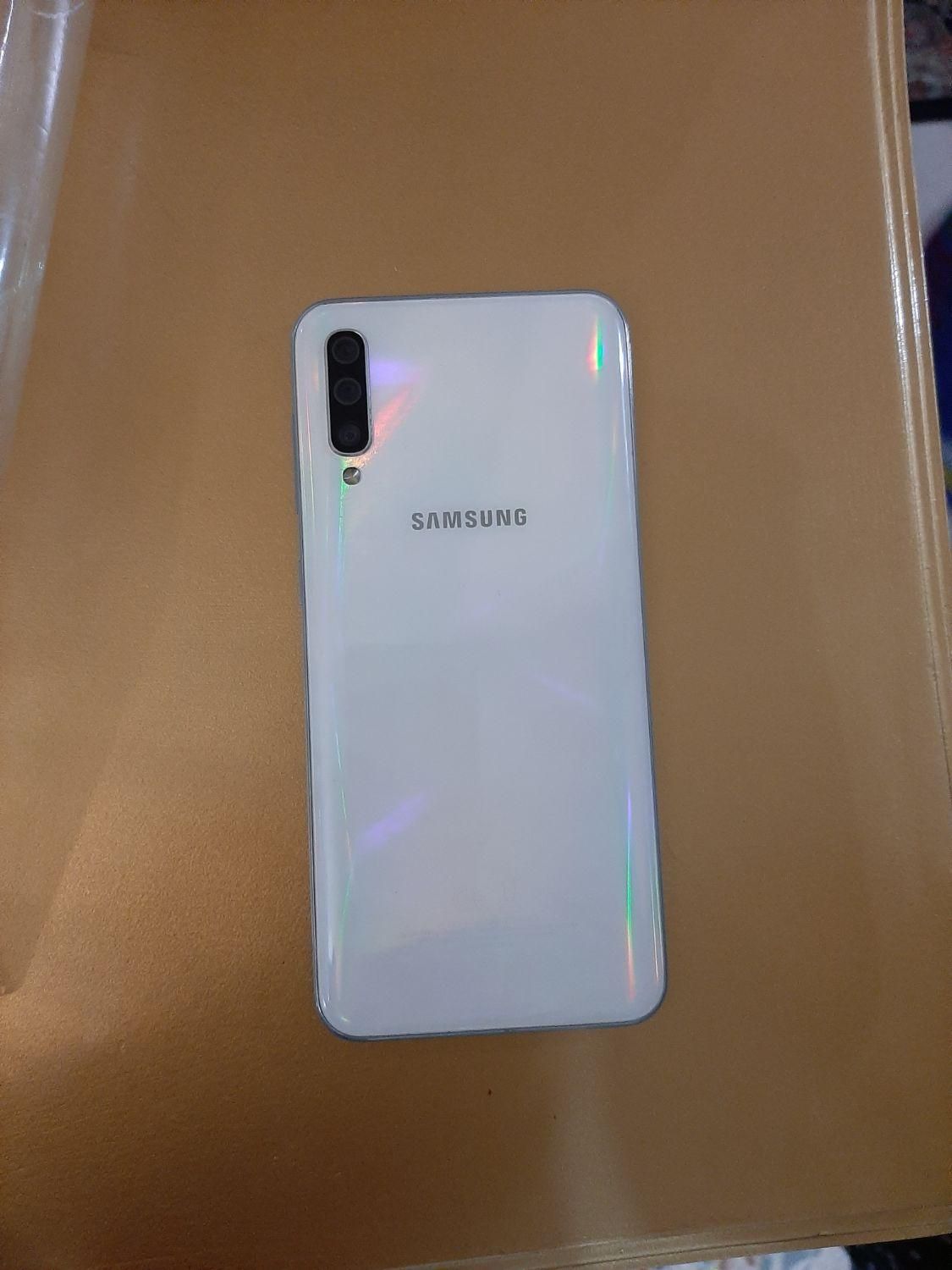 سامسونگ Galaxy A50 ۶۴ گیگابایت|موبایل|تهران, صادقیه|دیوار