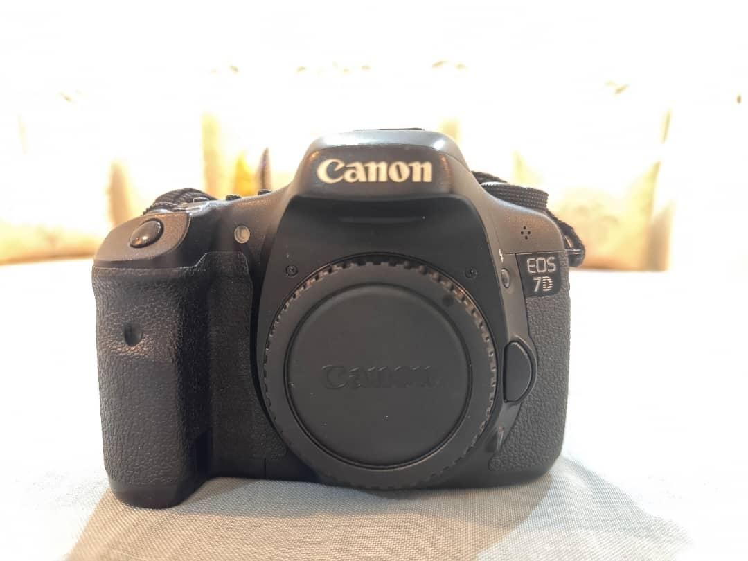 دوربین فیلمبرداری canon|دوربین عکاسی و فیلم‌برداری|تهران, گلچین|دیوار