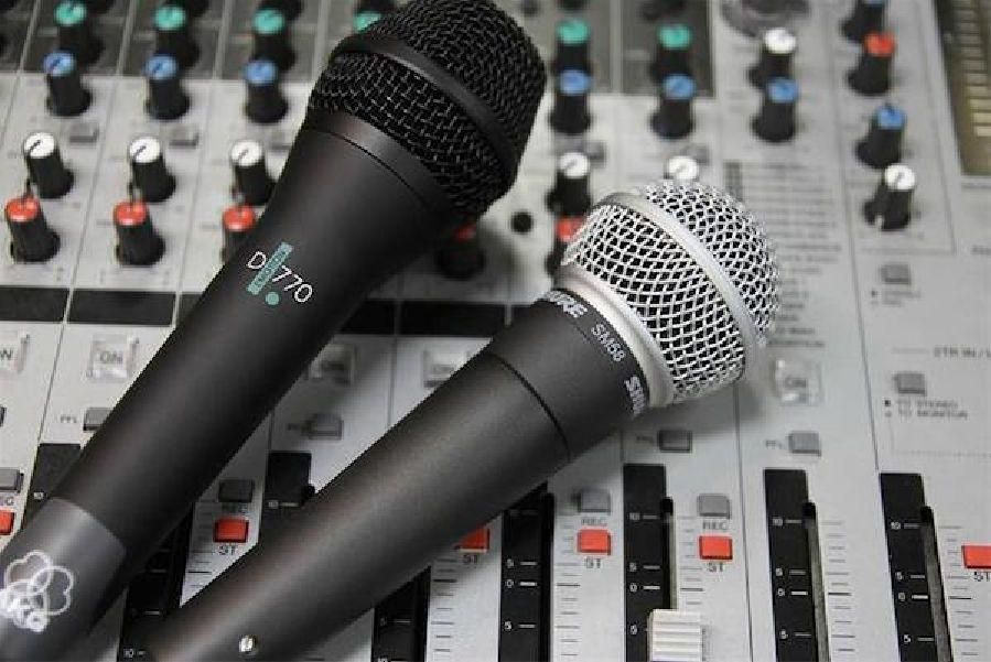 مداح و قاری مراسمات ترحیم . فاتحه خوانی|خدمات پذیرایی، مراسم|قروه, |دیوار