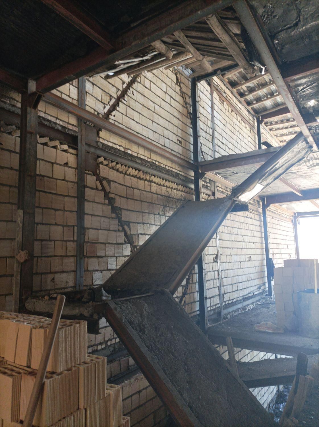 استا بنا تمام کار با لوازم کار وانت|خدمات پیشه و مهارت|مشهد, کشاورز|دیوار