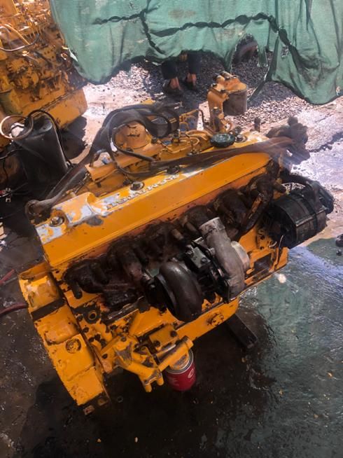 موتور بیل کوماتسو خط۵|ماشین‌آلات صنعتی|شیراز, شریف‌آباد|دیوار