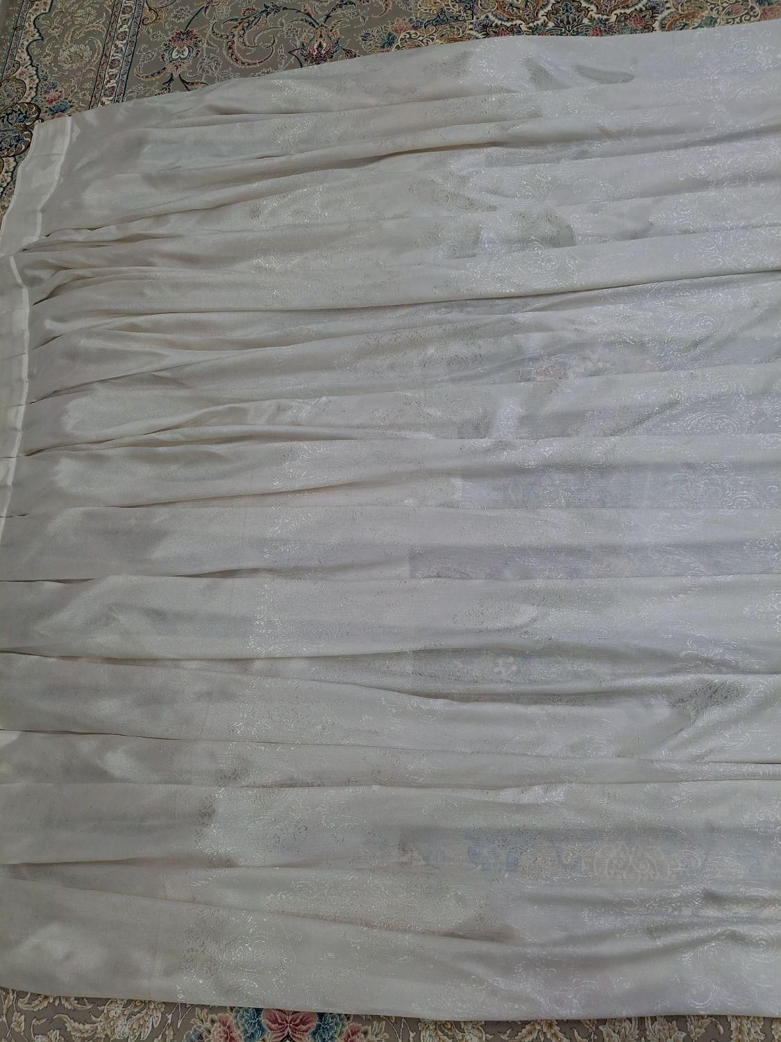 دو قواره پرده ساتن زیبا طرح ترنج رنگ سفید نباتی|پرده، رانر، رومیزی|ری, دیلمان|دیوار