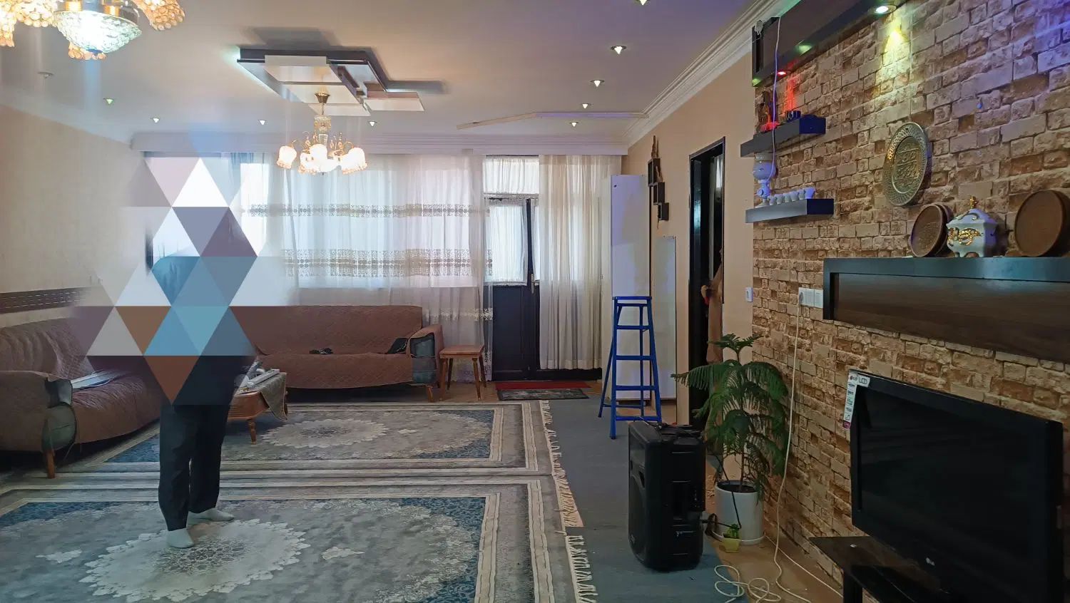 اپارتمان همکف سه خواب.کم تراکم.اردیبهشت|فروش آپارتمان|بیرجند, |دیوار