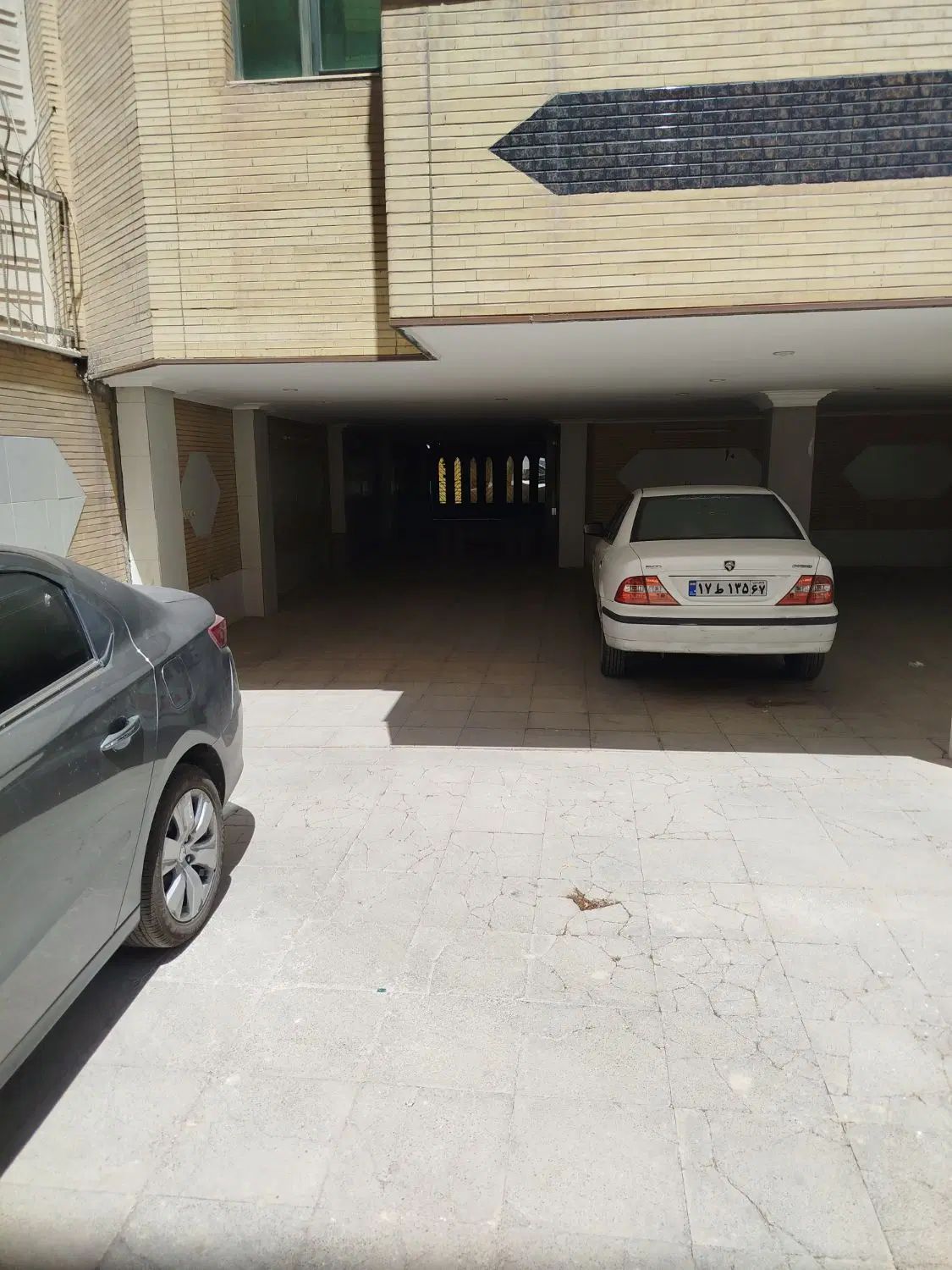 نبش چهارراه رزمندگان/جنوبی/طبقه۳/آسانسور/سندتک برگ|فروش آپارتمان|اصفهان, رزمندگان|دیوار